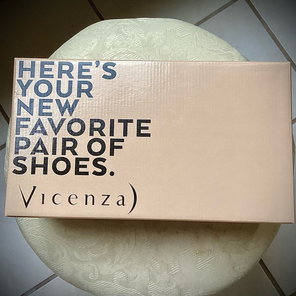 NIB VICENZA Shoes. Sz 39 - Picture 8 of 9